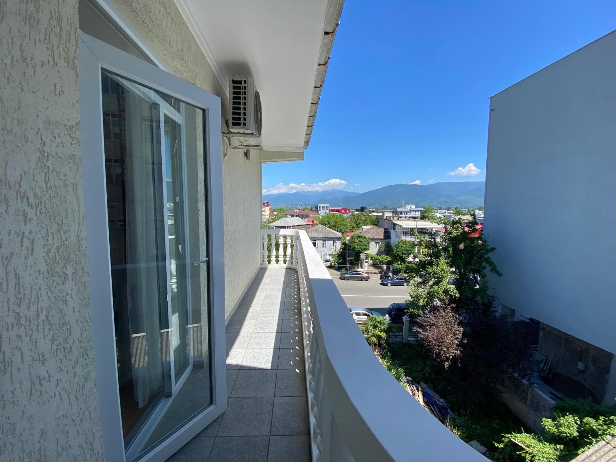 Guesthouse White Swan Kobuleti Bagian luar foto