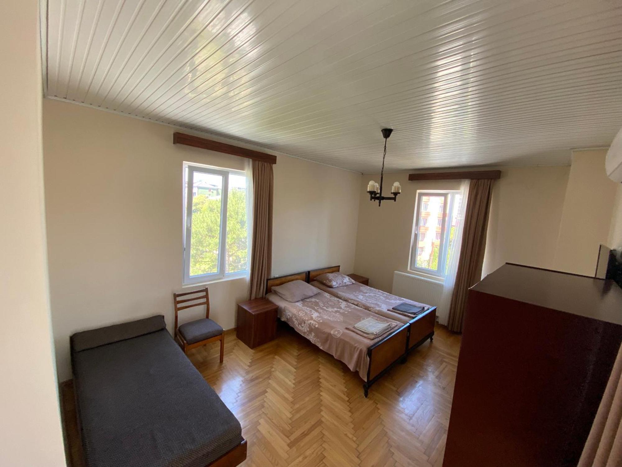 Guesthouse White Swan Kobuleti Bagian luar foto
