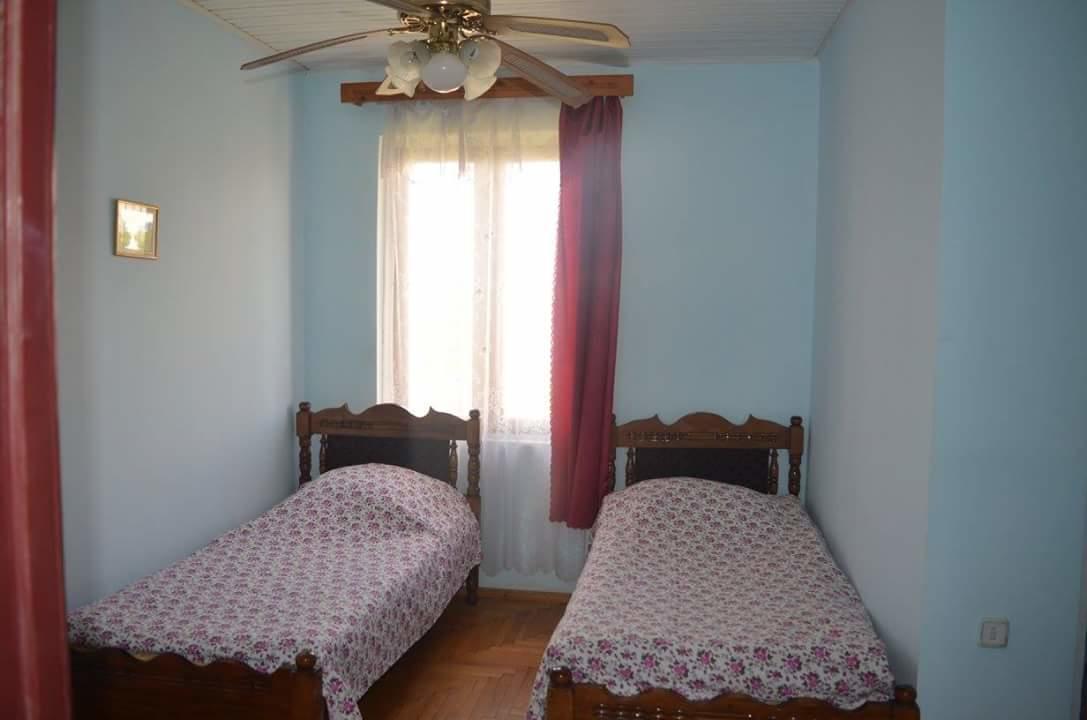 Guesthouse White Swan Kobuleti Bagian luar foto